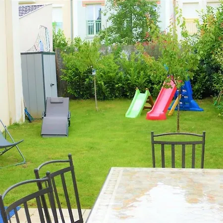 Charming House Close To Paris * Maisons-Alfort